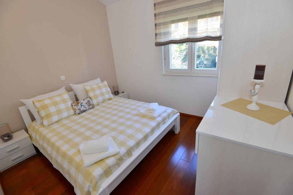 Apartments Villa Coratina Trogir Ngoại thất bức ảnh