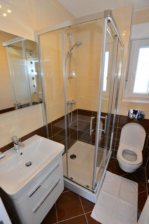 Apartments Villa Coratina Trogir Ngoại thất bức ảnh